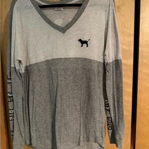 PINK Victoria's Secret Two-Tone Gray Long Sleeve Tee